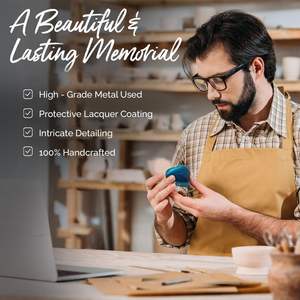 Urna de metal en forma de corazón para hombres y mujeres Mini urna ovalada pequeña con soporte Honra a tus seres queridos con este recuerdo de cenizas - Product Image 5