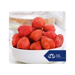 สตรอเบอร์รี่อบแห้งแช่แข็งผลไม้กรุบกรอบหวานเหมาะสำหรับทำอาหารอบขนมและใช้ในชีวิตประจำวันจากเวียดนาม - Product Image 1