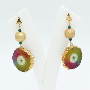 Pendientes de gota chapados en oro de 18 quilates de cuarzo Solar Dua, joyería de piedras preciosas multicolor hecha a mano para mujer, estilo moderno hecho de latón - Product Image 2