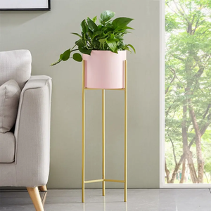 Support de plante d'intérieur en métal doré à forte valeur ajoutée avec support de pot de fleur rose pour affichage de jardin ou support de jardinière d'intérieur - Product Image 4