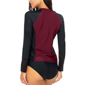 Conception OEM, rashguard léger pour femmes, pour l'entraînement en salle de sport, impression de logo entièrement personnalisée, rashguards pour femmes en gros, personnalisés - Product Image 4
