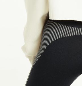 เสื้อสเวตเตอร์ขนแกะแบบสั้นสำหรับผู้หญิงเสื้อฮู้ดแบบสวมหัวมีฮู้ดสไตล์สตรีท - Product Image 5