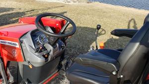 2023 Tracteur Massey Ferguson GC1725MB - Product Image 6