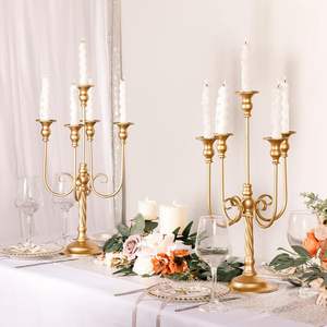 Candélabre en or antique pour décor à la maison Bougeoir à 5 lumières pour cheminée Élégant bougeoir vintage pour décor romantique - Product Image 3