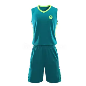 Uniforme da basket professionale personalizzata uniforme da basket traspirante ad asciugatura rapida nel commercio all'ingrosso