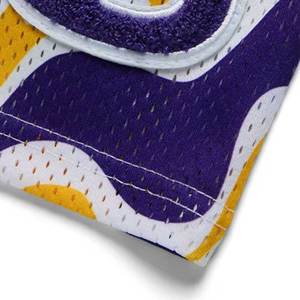 กางเกงขาสั้นฟุตบอลสำหรับทุกเพศกางเกงขาสั้นพิมพ์โลโก้ผลิตจากผ้าซับลิเมชันน้ำหนักเบามีสไตล์ล่าสุด - Product Image 3