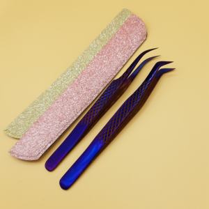 Pinzas ESD Profesionales con Punta Puntiaguda, Acero Inoxidable Chapado en Oro, Ligeras y Duraderas, para Cejas, con Empaque y Logotipo Personalizados - Product Image 1