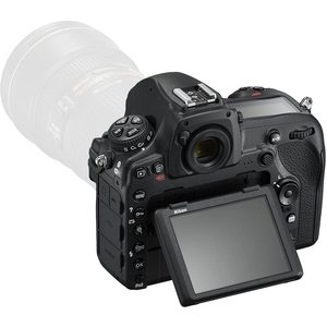 กล้อง DSLR พร้อมการ์ด SD 64GB แบตเตอรี่สำรอง เครื่องชาร์จ กระเป๋ากล้องใบใหญ่ ชุดอุปกรณ์ครบครัน สะดวกสบาย พร้อมฟังก์ชั่นถ่ายภาพแบบจุดเดียว - Product Image 3