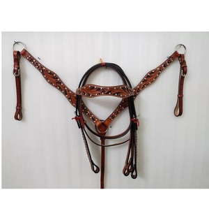 Nuevo diseño Showman Mini tamaño mediano cuero headstall y pecho collar conjunto con tachuelas plateadas inteligente - Product Image 1