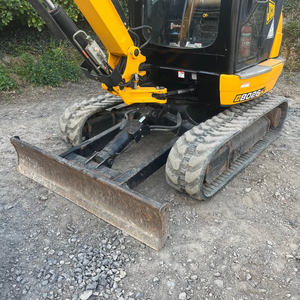 Mini Excavadora JCB 8026 CTS Económica y Accesible en Venta, Excavadora Compacta de 2.6 Toneladas, Envío Inmediato del Proveedor - Product Image 5