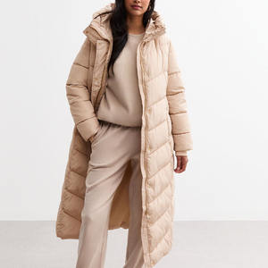 Manteau long matelassé élégant pour femmes, vêtements de rue d'hiver, fabrication de logo personnalisé - Product Image 1