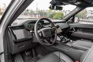 2025 Sport P635 SV Edition Two ~1 600 milles, V8 biturbo de 626 ch, transmission intégrale, non modifié - Product Image 3