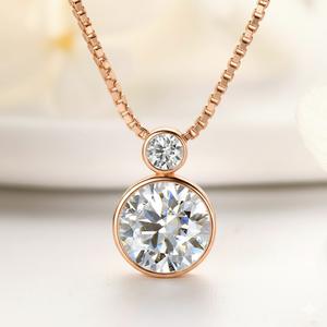 Collar de Plata de Ley 925 con Colgante de Moissanita de Corte Brillante Redondo de 5 mm y 0,50 ct, Cadena de Caja de 2,5 mm, Doble Bisel, 2 Piedras, Moderno para Mujer - Product Image 3