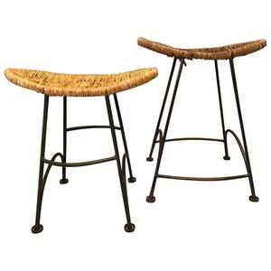 Customized Modern Style Comfortable Metal Sitting <b>Stool</b> Modern Design with Customized Shape for Home or School Use - Product Image 2