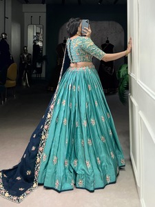 Lehenga Choli moderne A-Line pour la saison des mariages Fil à paillettes en soie brodé avec une boîte en toile Peut longueur au sol Style parfait - Product Image 4