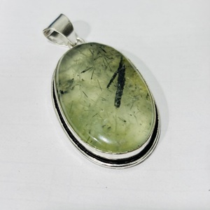 Collar de diseñador para mujer con colgantes finos de Prehnita Plata de Ley 925 Joyería al por mayor de excelente calidad de fábrica - Product Image 3