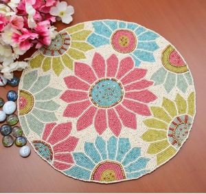 El mejor diseño temático, vajilla redondeada, mantel decorativo con cuentas de vidrio, Mantel Individual para fiestas y otras funciones - Product Image 1