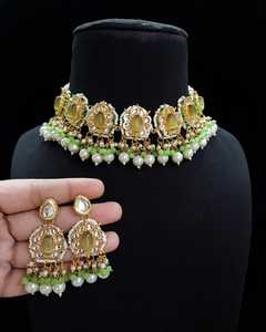 Ensemble tour de cou et collier Kundan indien de haute qualité avec boucles d'oreilles plaquées or fabricant direct pour bijoux de mariage - Product Image 4