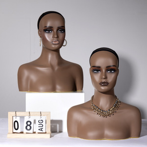 Mannequin de tête de perruque style européen-américain, teint noir, demi-corps en PVC, support de mannequin féminin réaliste pour coiffure - Product Image 4