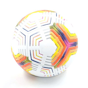 Balones de fútbol de estilo lujoso, peso ligero, alta calidad, tasa ajustable, material duradero antiarrugas, balones de fútbol con logotipo personalizado - Product Image 1
