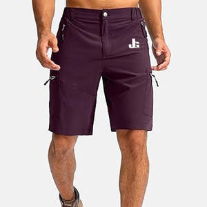 Short Homme 100% Coton Solide Décontracté Couleur Personnalisée Séchage Rapide Fabriqué au Pakistan - Product Image 2