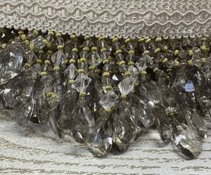 Bordure à franges perlées 4'' L, avec bordure en gimp, vendue au mètre - couleur argent fumé/ivoire, Marque : ad fabric - Product Image 3