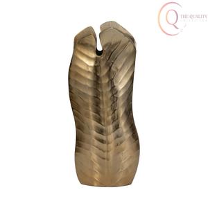 Vase décoratif de table en métal haut de gamme, conçu pour les intérieurs sophistiqués de maisons et de bureaux - Product Image 5