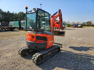 Mini excavatrice Kubota U 27-4 avec machine d'excavatrice compacte Tiltman - Product Image 6
