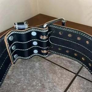 Cinturón de Levantamiento de Pesas Deportivo Ajustable - Product Image 3