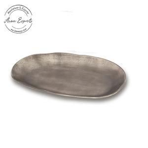 Elegante Juego de Bandejas de Servicio de Metal con Acabado Dorado y Textura Martillada, Asas Laterales, Diseño Duradero para Decoración de Mesa de Lujo - Product Image 5