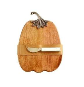 Tabla de cortar de madera con estilo, diseñada para complementar la estética de cocina contemporánea con funcionalidad confiable - Product Image 5