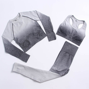 Marque privée Ensembles de vêtements d'entraînement pour femmes à l'avant solide Vêtements de fitness Vêtements de sport Vêtements de sport Leggings à haute élasticité Shorts de yoga - Product Image 5