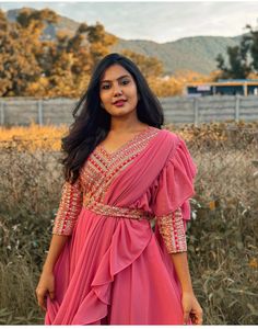 Conjunto de Kurti de moda de trabajo con bordado de viscosa pura cosida para mujer, ropa de fiesta India para niñas importada de India - Product Image 2