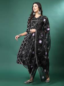 Último Diseño Tradicional Indio-Pakistaní, Kurti Casual y Elegante para Mujer, Negro, Bordado, de Rayón, Cuello en V, Corte en A, con Pantalón - Product Image 2