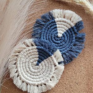 Posavasos de macramé de fabricante de confianza con borde deshilachado y tono crema suave perfecto para mañanas tranquilas o exhibiciones de decoración cálida - Product Image 3