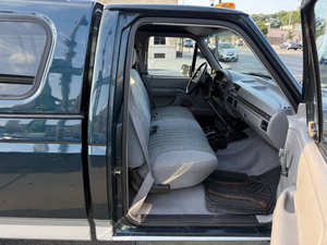 รถฟอร์ด F-150 XL ปี 1995 มือสอง เกรดอุตสาหกรรม รุ่น 2 ประตู แบบ Standard Cab LB พวงมาลัยซ้าย ของแท้จากโรงงาน - Product Image 6