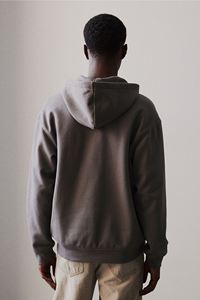 Sweat à capuche à fermeture éclair pour homme, coupe ample, coton et polyester, grège foncé, manches longues, capuche avec cordon de serrage, poches latérales diagonales - Product Image 5