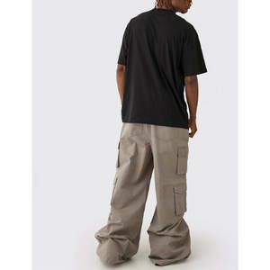 T-shirt personnalisé pour homme en gros, 100 % coton, manches courtes, respirant, infroissable, uni - Product Image 2