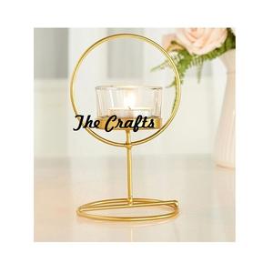 Porte-bougie en fer de qualité supérieure, couleur or, avec cheminée en verre, pour la décoration de la maison, au meilleur prix - Product Image 1