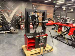 NOUVELLE Machine à redresser les jantes de moto RR1 Moto Neo - Product Image 3