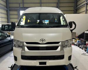 TOYYOTA HIACCE 4WD 2024, Bus d'occasion 14 places - Prêt à être expédié - Product Image 4