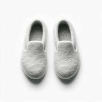 Pantofole Invernali Premium in Feltro di Lana - Antiscivolo, Massaggianti, Morbide, Riciclabili, Sostenibili, Confortevoli, Leggere e Usa e Getta