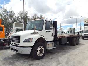 Meilleure Offre - Camion à Plateau Plat d'Occasion 2020 M2 106 à Double Essieu de 24 pieds - 270 CV, Boîte Automatique 6 Vitesses, Exportation Mondiale - Product Image 4