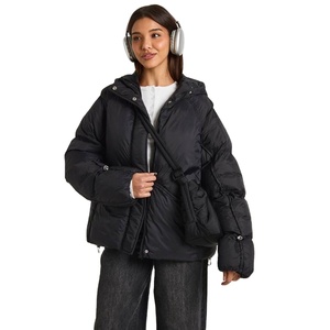 Veste d'hiver matelassée imperméable coupe-vent respirante en maille noire de haute qualité personnalisée pour femme - Product Image 1