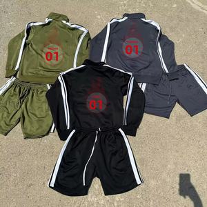 Survêtements de sport pour hommes de haute qualité, respirants, décontractés, printemps/été, deux pièces, sweat-shirt court à fermeture éclair et short de sport, 100% polyester - Product Image 1