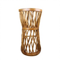 Tabouret de bar en bois scandinave moderne Gubuk Bali pour bar à domicile - Meubles de bar durables et écologiques