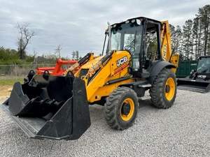 Minicargadora JCB 4CX con tracción en las 4 ruedas, retroexcavadora, MINICARGADORA con motor de núcleo PLC y componentes del motor - Product Image 2