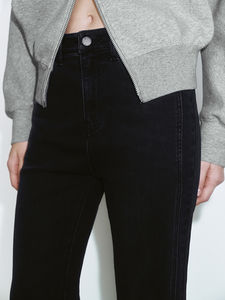 Jeans évasés noirs classiques Factory-Direct pour femmes-Pantalon stretch coupe ajustée 66% coton avec style rétro et confort - Product Image 4