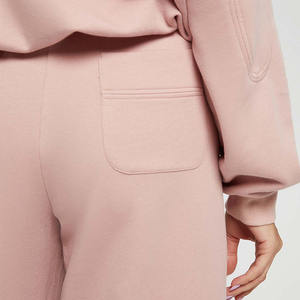 Vente en gros Nouveau survêtement de jogging Hip Hop personnalisé pour femmes en coton de haute qualité brodé Sports unis pour la saison de printemps - Product Image 5