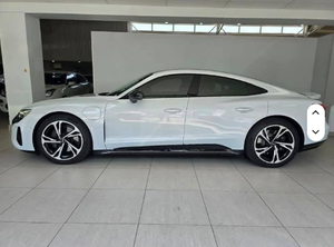 Audi E-tron GT con Volante a la Izquierda, 300-400 CV, 400-500 Nm, en Venta - Product Image 2